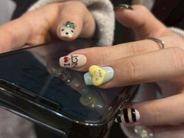Momo限定推し活ネイルデザイン