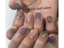 ニュアンスネイル