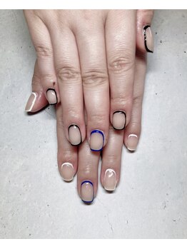 ラグネル(Luxnal)/囲みネイル