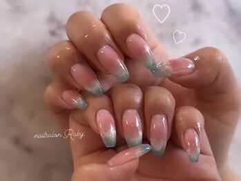ラビー 浅草店(Raby)の写真/【大人気マグネットネイル・フレンチネイルも☆】シンプルなデザインでも”かわいい”を沢山詰め込みます♪