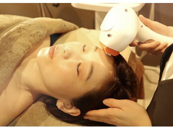 ディースズ(D.suzu)/【光顔脱毛】