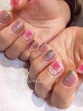 ドナ シェリダ(Dona Cherida)/持ち込みアートぷくぷく桜ネイル
