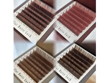 秋にピッタリ♪ほうじ茶ラテカラーも大好評♪