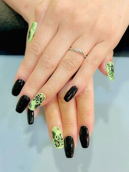 手描きアートが得意なサロン