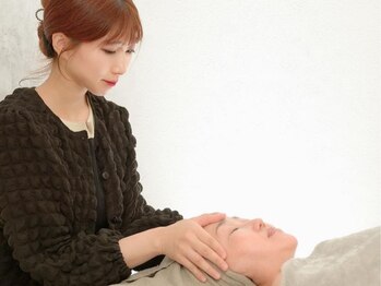パーム(Perm)の写真/【当店人気No.1】ほうれい線をリフトアップしたるみケア!歪みも改善!別人級小顔◎小顔矯正コルギプレミアム