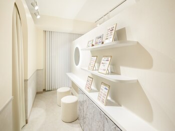リセ 銀座本店(Lisse)の写真/【平日10時～22時まで営業】駅チカでお仕事帰りや、お買い物等のご予定前後も通いやすい★直前のご予約も◎