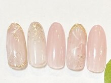 ラヴィネイル 四条烏丸店 メリー(La Vie Nail merry)