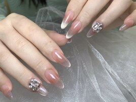 ロングネイル　ワンホンネイル