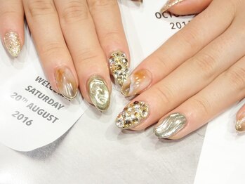 キャミ ネイル(CAMMY NAIL)/キラキラニュアンスネイル