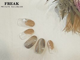 ブラウンミラー×くすみカラー