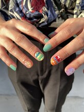 テンネイル(ten. nail)/ワンカラー＋片手アート2本ずつ