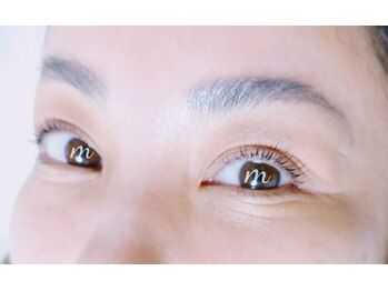 エム/まつ毛パーマ