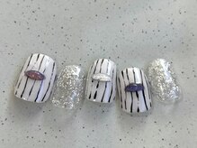 アイネイルズ 池袋店(I-nails)/ニュアンスストライプラメ