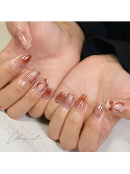 秋ネイルリボンとチェックネイル