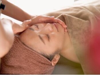 サムデイプレミアム 銀座並木通り店(SOMEDAY PREMIUM)の写真/【脳デトックス×顔筋毛穴フェイシャルで最強小顔に★】