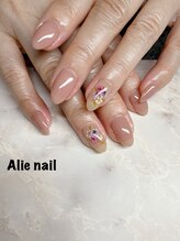 アリーネイル(Alie nail)/