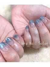 ティアラ(Tiara)/ラメグラデーション