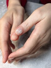 ヒミツキチ 恵比寿店(himitsukichi)/クリア×雪の結晶ネイル