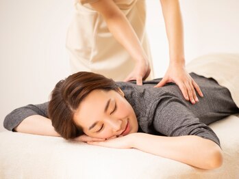 ルクラ アピタ福井大和田店/猫背の方にストレッチ80分9680円