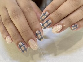 ニュアンスネイビーチェック