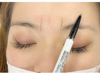 アンジェリック 湘南台店(Angelic)/アイブロウ工程１