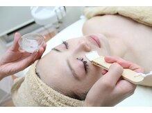 フェイシャル専門サロン ベイリーフ/乳酸ピーリング