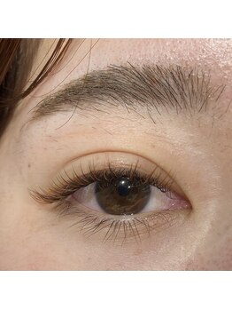 ネオリーブ クーロ(Neolive curro)/春はカラーマツエク☆