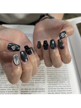 ルーム(RooM)/ブラックネイル*