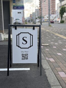 サロン スムース(Salon SMOOOTH)/看板