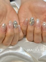 マレリ 北円山店(MALELI)/ホワイトグラデ×埋め尽くし