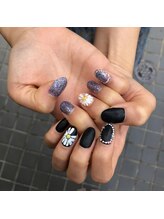 グラマラス アンジェアイ 荻窪店(glamourous ange eye)/デイジーネイル