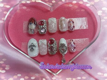 サロンドチェリーブロッサム(Salon de Cherryblossom)/