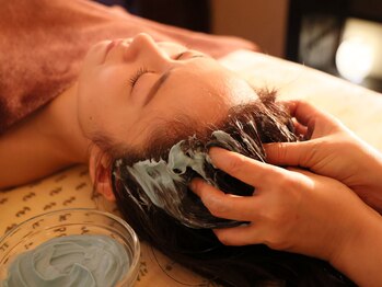 ハルムマニス(Harum Manis)/バリ島のクリームバスで頭を解放