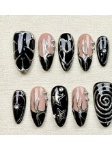 ユリナリタ(YuRi Narita)/