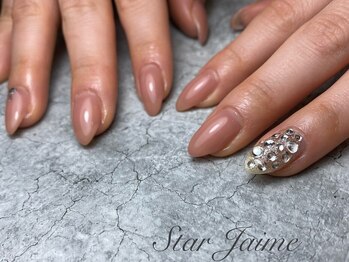 スタージェム(STAR J'aime)の写真/シンプルなのに、洗練された上品デザイン♪オフィスの中でも褒められる、“シンプル可愛い”ネイル◎