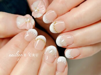 ネイルトップエクル(nail top E CRU)/パールフレンチ