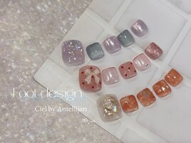 大人かわいいフットネイル3種