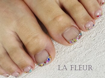 ラ フルール(La Fleur)/カラフルネイル