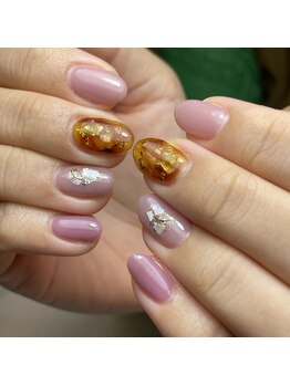 モコ(MOCO)/べっ甲ネイル