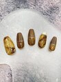ラスターネイル(Luster nail)&nbsp;べっ甲アート持込みコースでのご対応となっております。