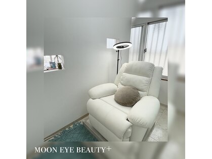 ムーンアイビューティープラス(moon eye beauty+)の写真