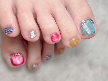 キラキラフットネイル