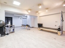 RE:AXIS【ピラティス×整体】の雰囲気（内装写真）