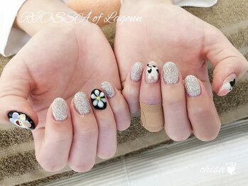 リオッサ オブ ラグーン(RIOSSA of Lagoon)/ホログラムｘ３Dネイル