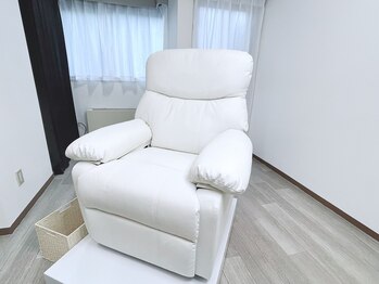 オール アイラッシュ(oar eyelash)/1席だけの貸切空間