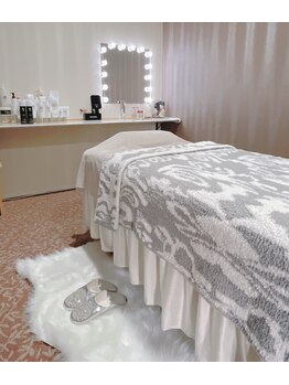 ビープランニング(B-PLANNING.)/【個室】ヒト幹細胞エステ