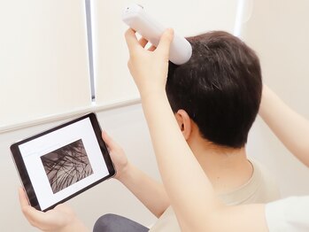 エルプラス(L+)の写真/｢最近、抜け毛が増えた…｣と感じたら、1人で抱え込まないで知識と経験豊富なプロにお気軽にご相談ください!