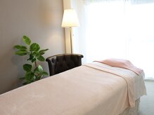 ヨニ 苦楽園(YONI)の雰囲気（初めての方にもご安心いただけるような空間に）