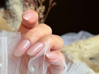 アトリエエル(atelier eL)の写真/【オリジナルの徹底ケアで美爪に!!】丁寧な施術が自慢◎ネイルが初めての方も安心して通えます♪