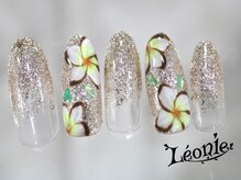 レオニー(Leonie)/プルメリアネイル